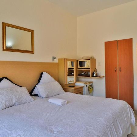Dolphin Coast B&B 다반 외부 사진