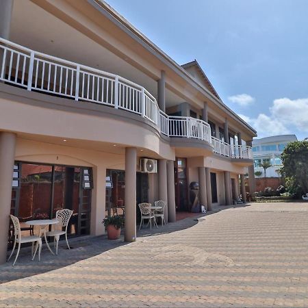 Dolphin Coast B&B 다반 외부 사진